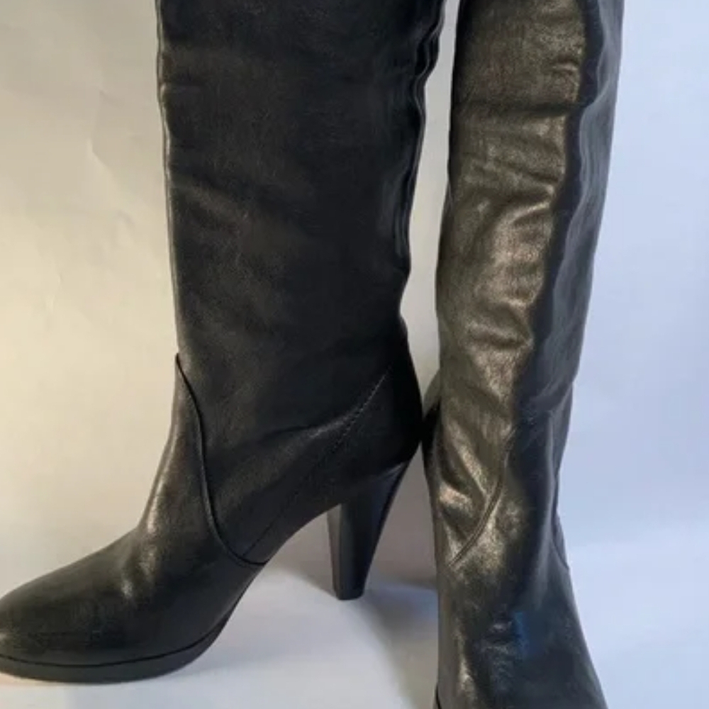 KORS,Michael Kors Black Over the Knee Boots Sleek Design,size 7, Worn Only Once. - Picture 2 of 9